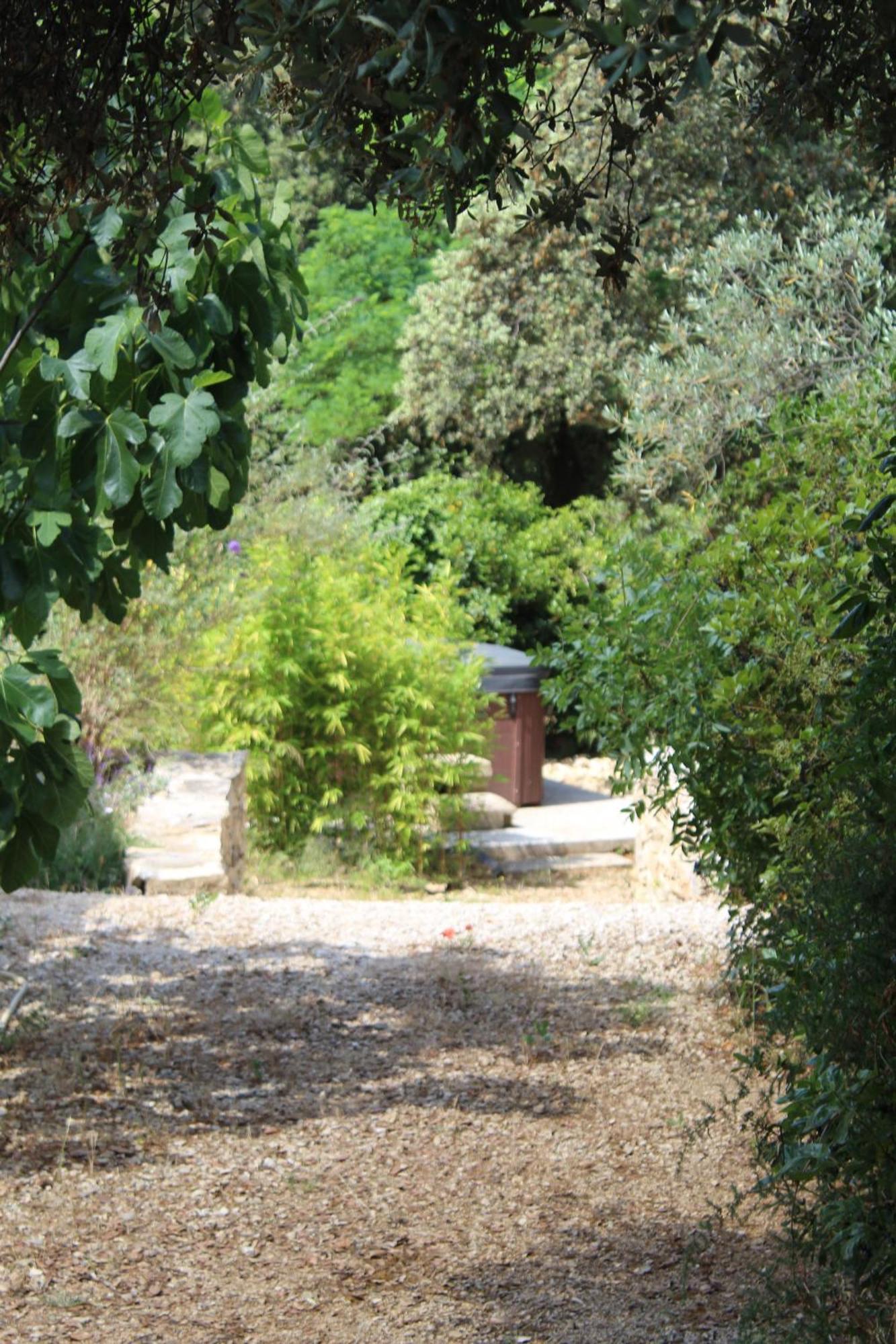 Villa Pierre Blanche Le Calme A 5Mn Du Centre Ville Nîmes Buitenkant foto